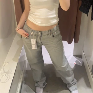 Gråa Gina tricot jeans - Gråa Gina Tricot jeans ⭐️⭐️