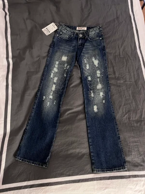 Revers jeans - Low waist jeans i storlek xs/34, nya med prislapp