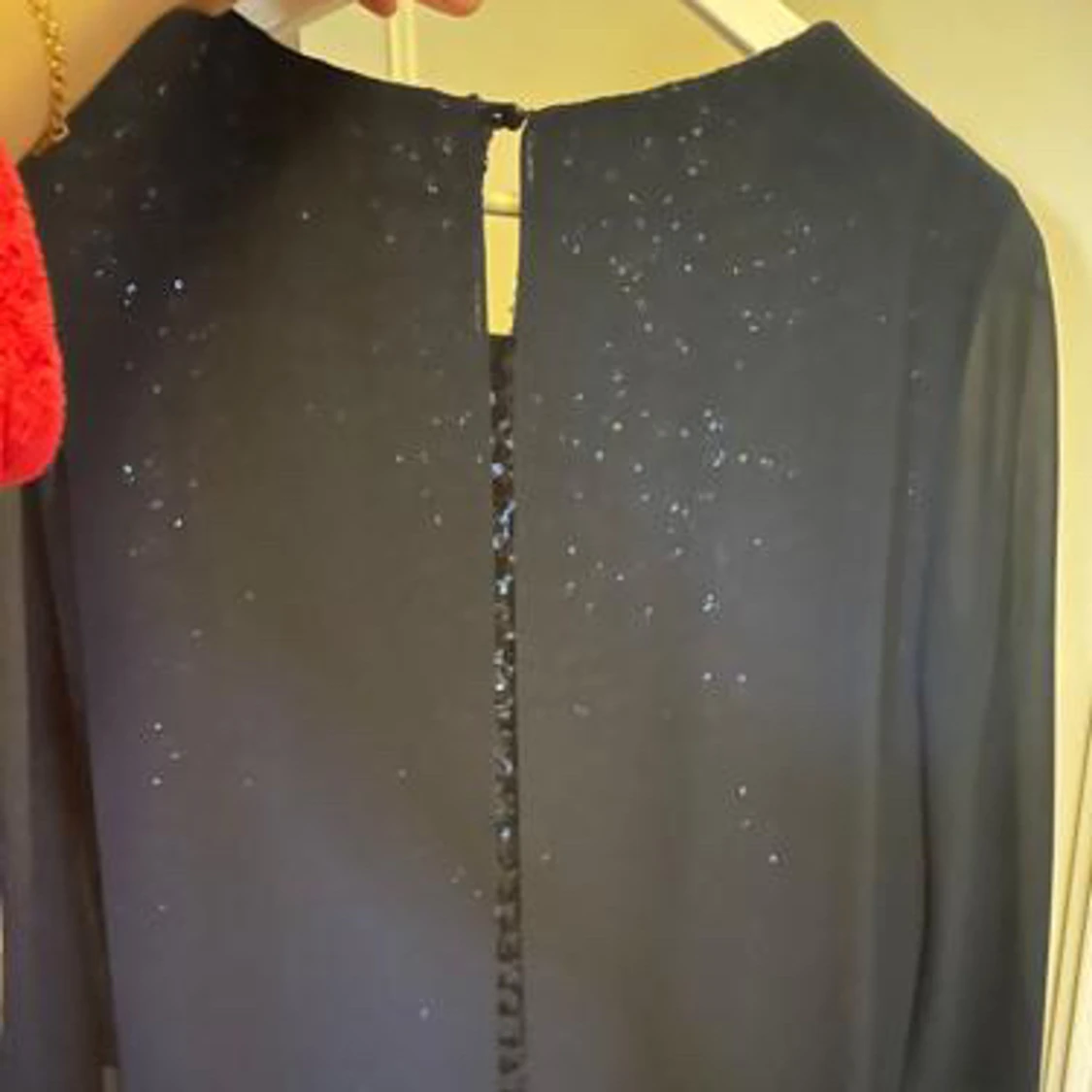 Blå glittrig klänning - 91