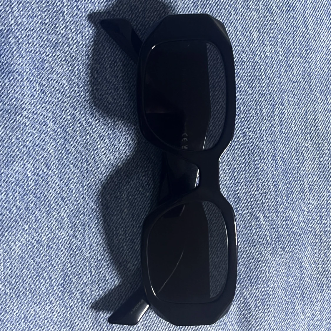 Prada Symbole solglasögon 