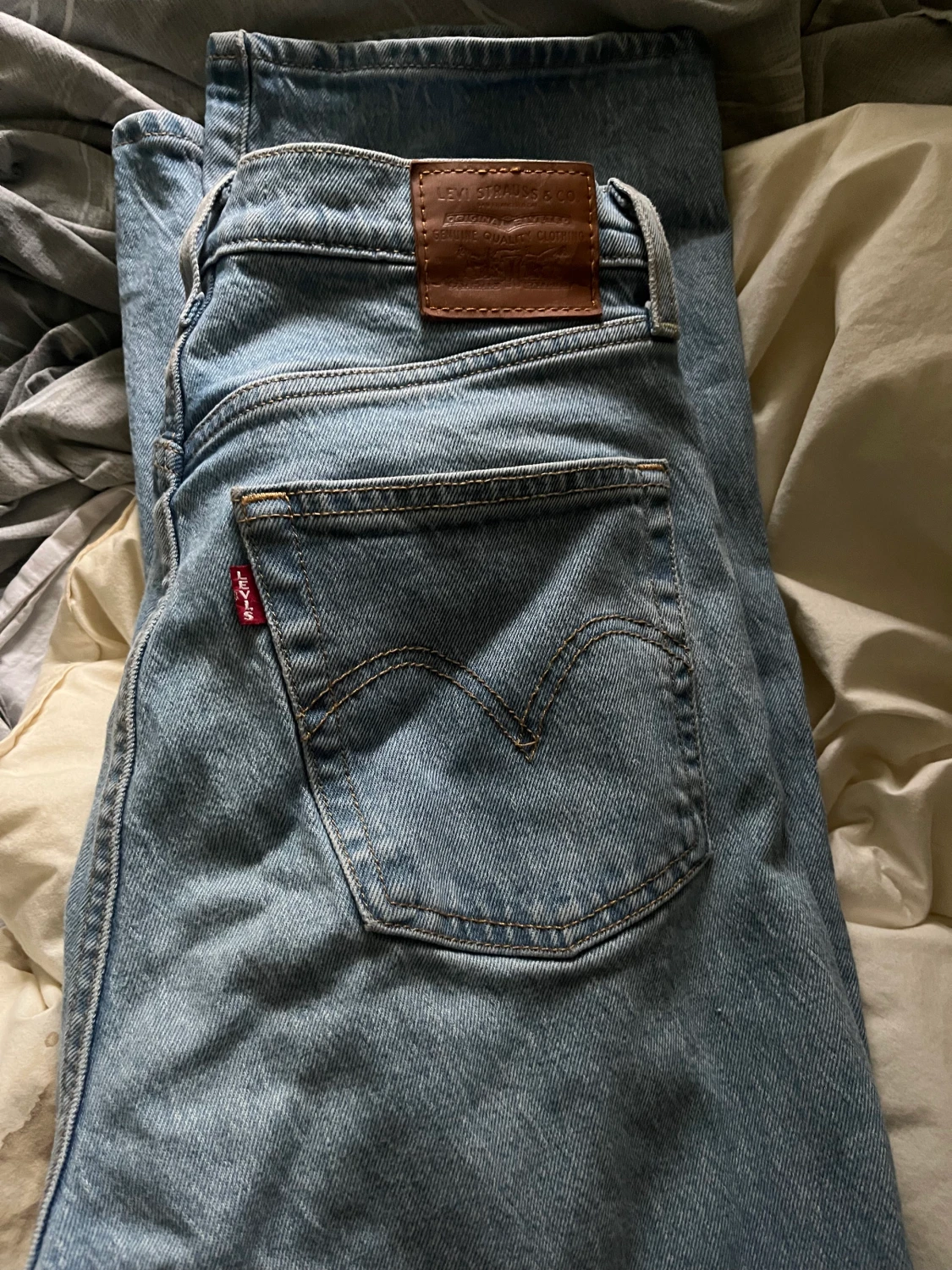 Levis jeans