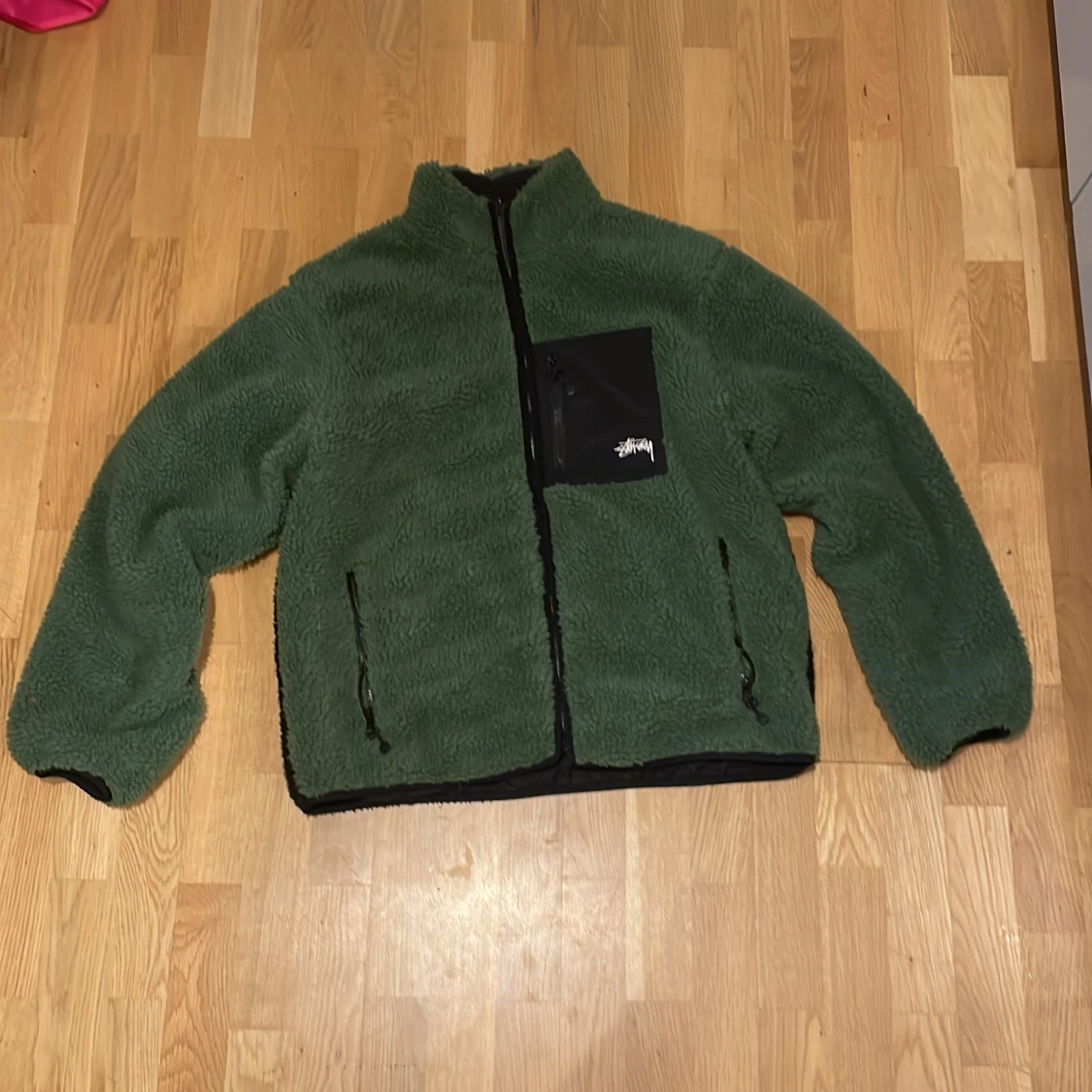 Stussy 8 ball sherpa fleece jacket reverseable