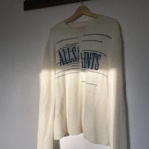 All saints tröja - Nypris 1500kr Bra skick! För referens är jag 195 å väger 90kg