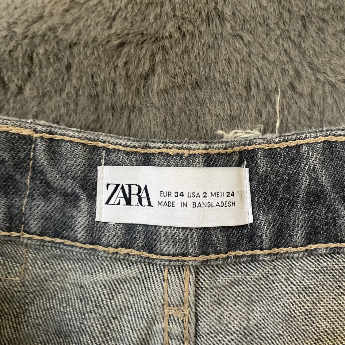 Zara jeans, grå  - 91