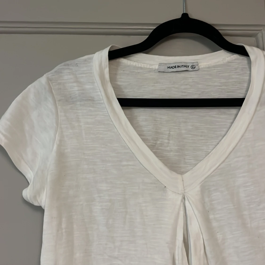 Tshirt med detalj - 91