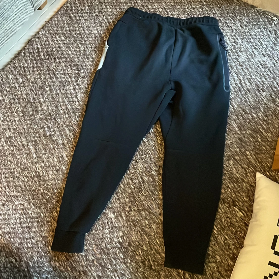 Nike tech byxor - 90