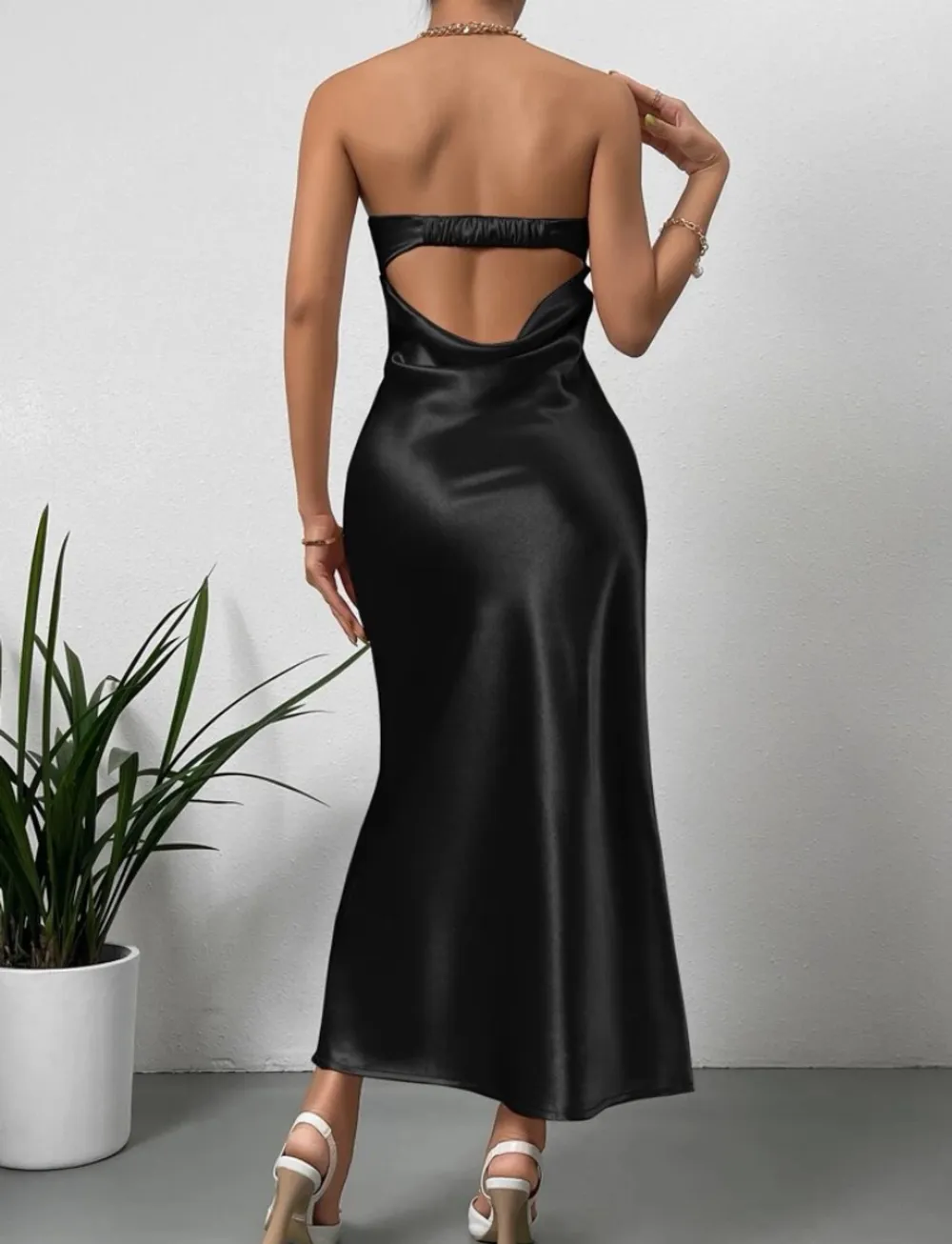 Superfin långklänning som endast är använd en gång.💕. Klänningar.