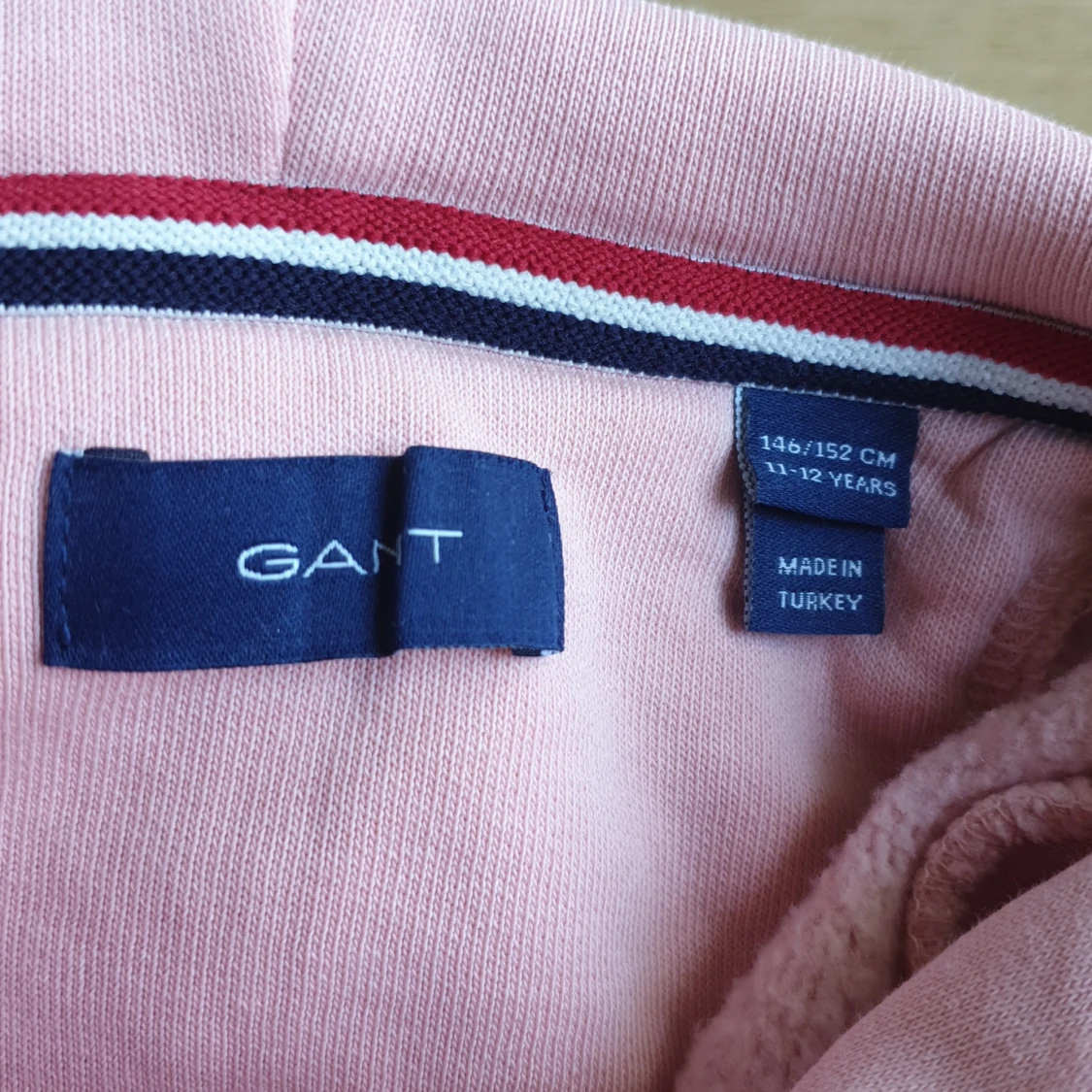 Gant Hoodie - 90
