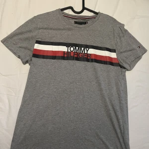 Tommy Hilfiger t-shirt - En oanvänd Tommy Hilfiger tröja. 