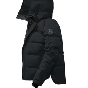 Canada Goose jacka Macmillan black label - Canada Goose jacka black label storlek XS