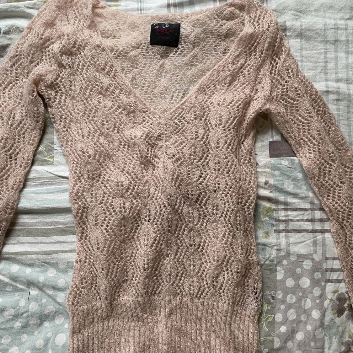 Finstickad rosa tröja 💕 - 90