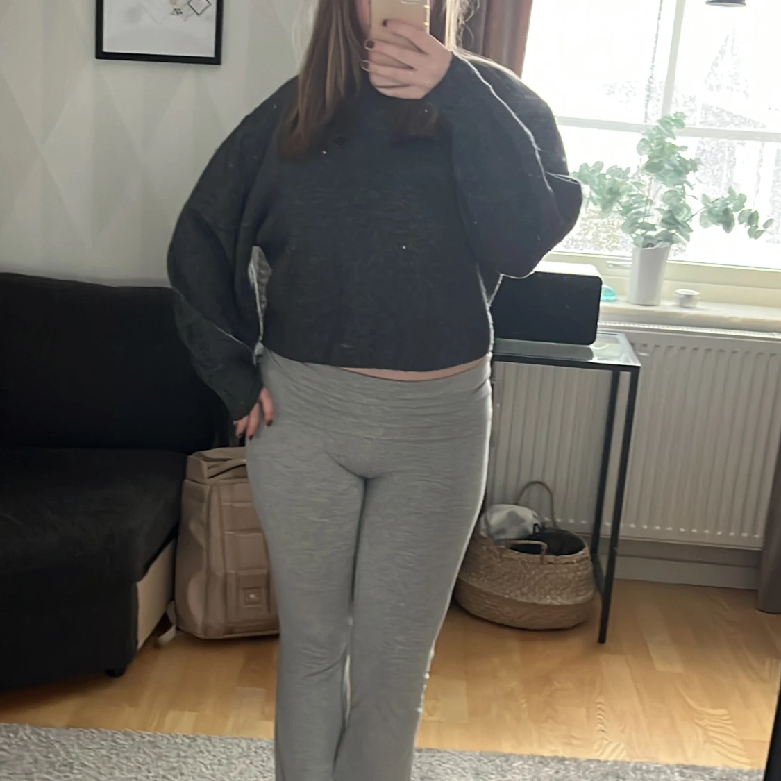 Stickad cropad tröja