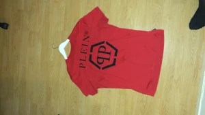 Pp tröja  - Äkta Philip plein. Pris går att diskutera.