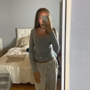 Grå tröja från lager 157 - Jättefin grå tröja från lager 157 i strl xs. Aldrig använd!💞