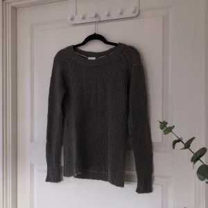 Stickad tröja - Super fin st oss tröja från Vila!