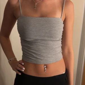 Gina linne - Linne från Gina Tricot. Ljus grått