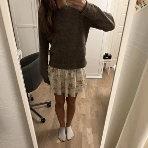 Blommig volang kjol zara - Blommig volang kjol från zara!💞