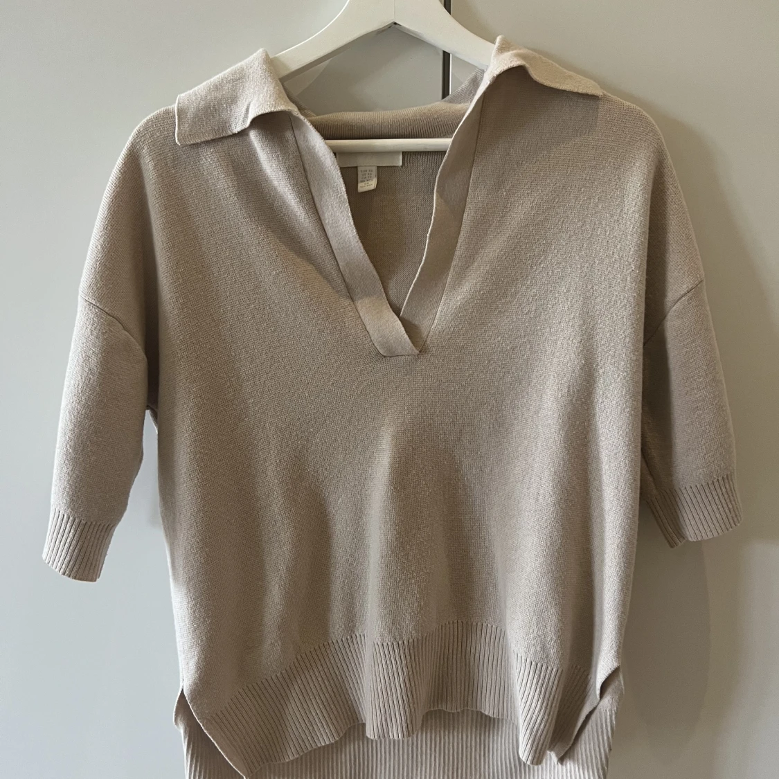 Kortärmad tröja med krage