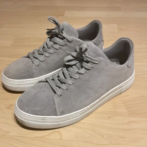 Skor - Selected homme skor storlek 43. använda en gång, nyskick. Ny pris 1200.