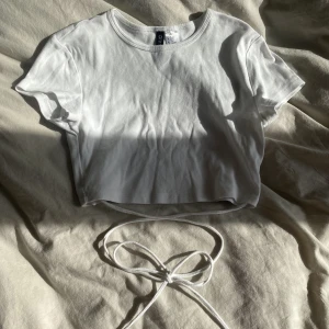 hm topp s - skriv t mig om du har frågor elr fler bilder🩵