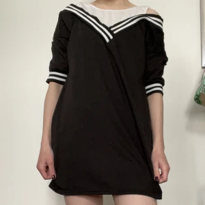 Klänning med sjömanskrage - Jättesöt vardagsklänning! 🥹