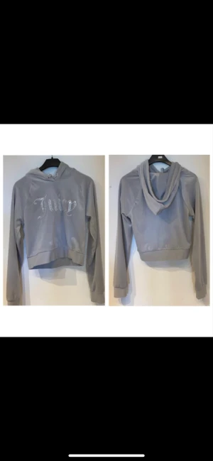 Juicy couture  - Säljer nu mitt juicy sett då jag endast använt den ett antal få gånger. Storlek xs men sitter mer som en s  