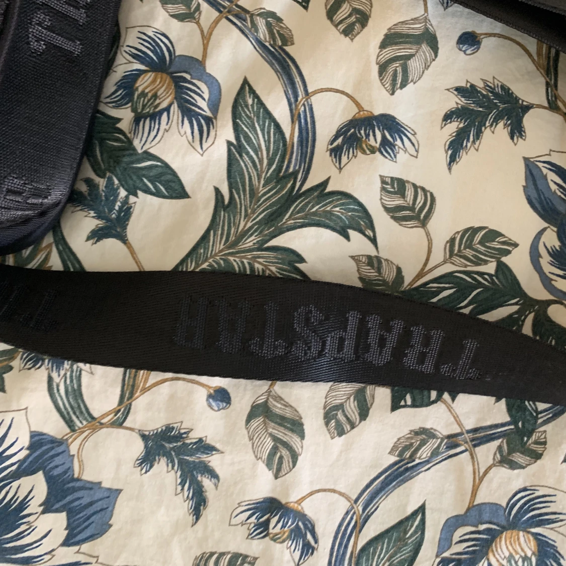 Trapstar väska - 91