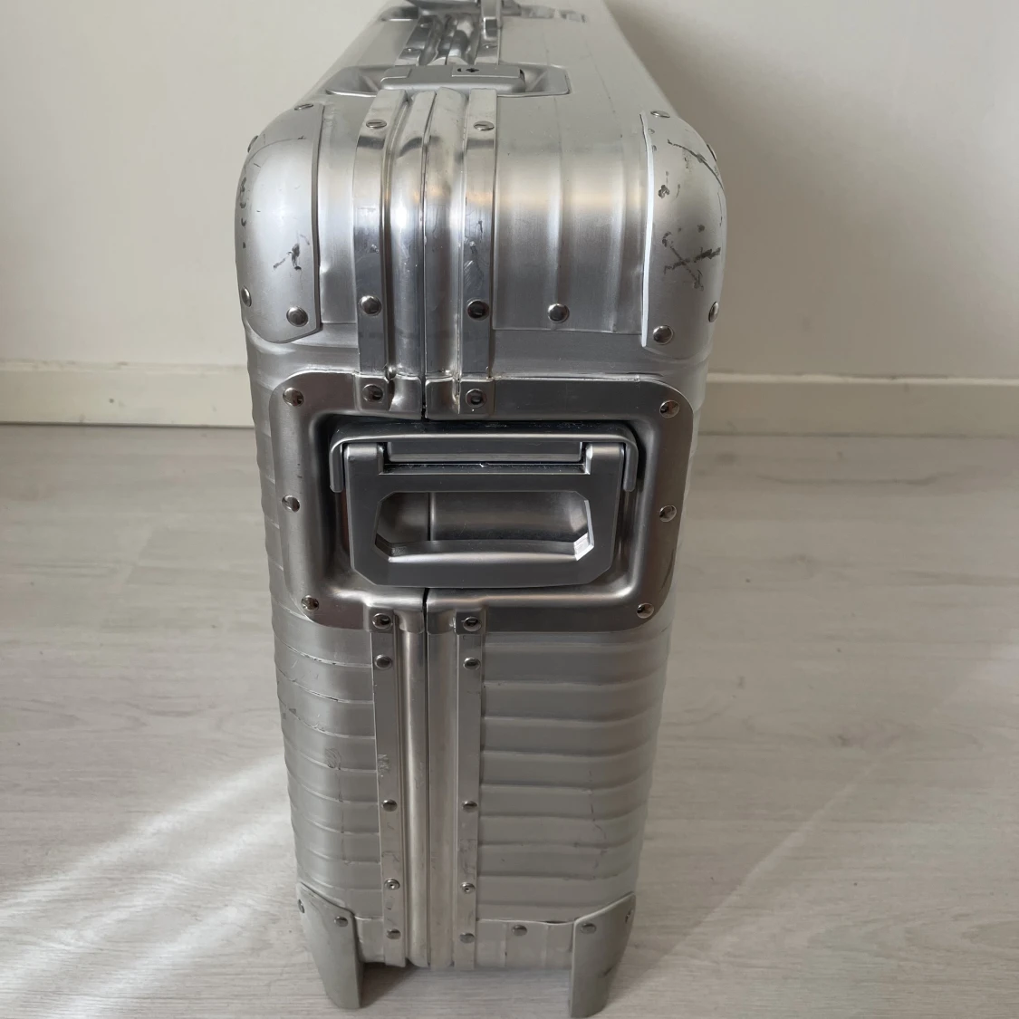 rimowa resväska  - 90