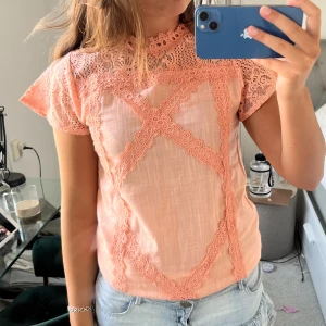 Blus!  - Snygg blus perfekt till skolstarten!