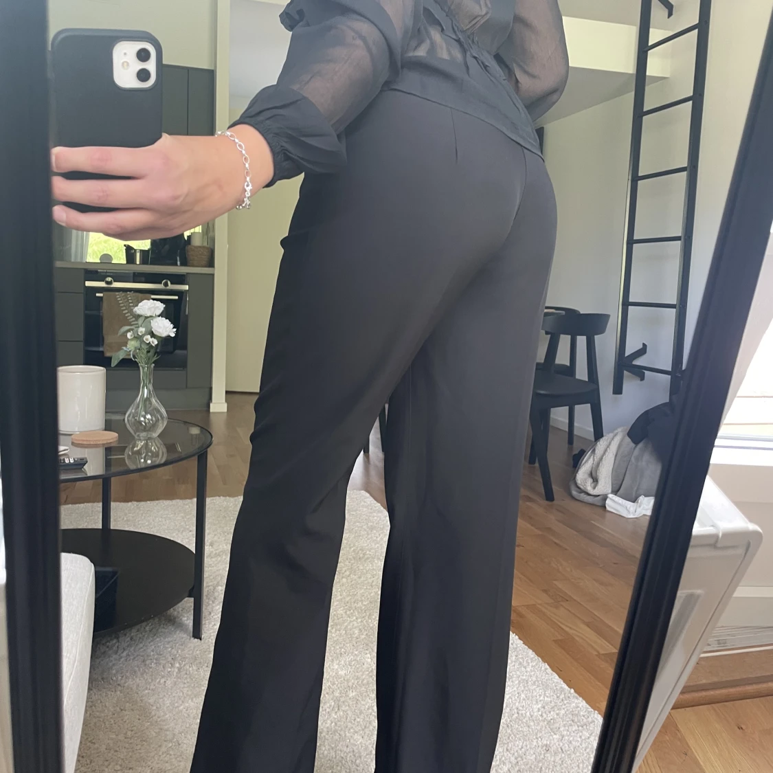 Lågmidjade kostymbyxor