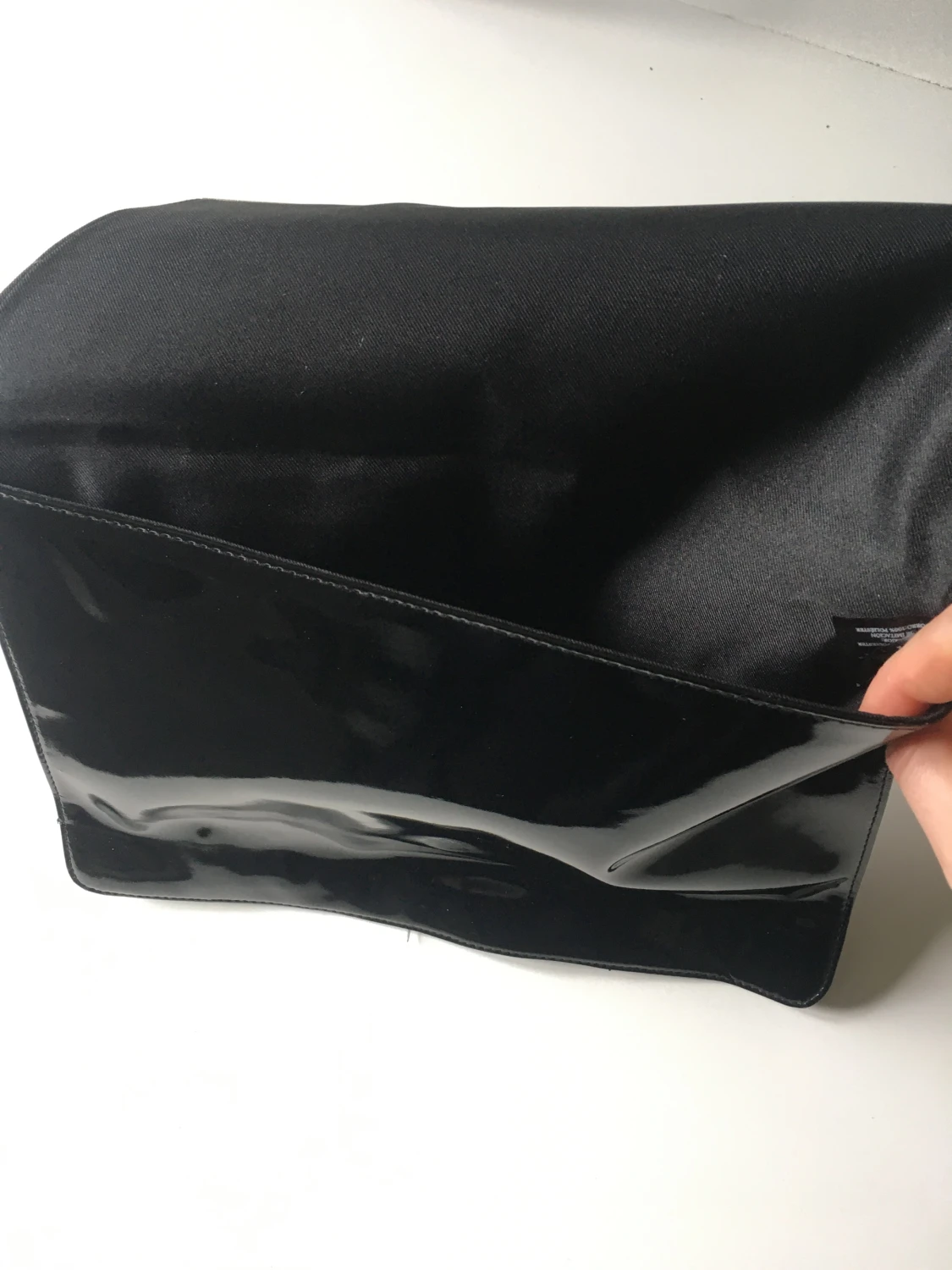 Svart kuvertväska - 90