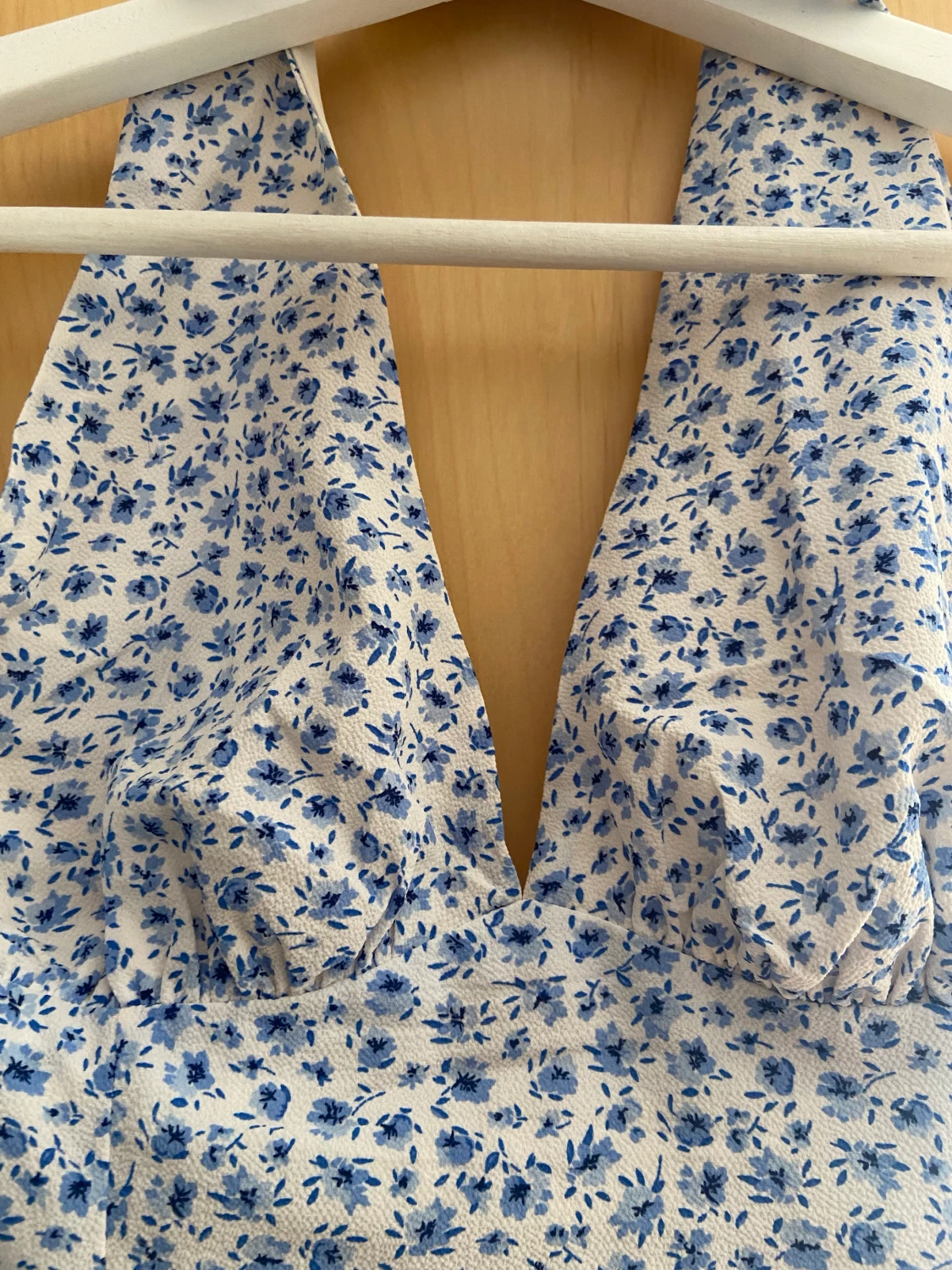 Blåblommig klänning  - 90
