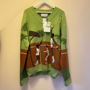 HOUSE OF SUNNY SLAM DUNK KNIT SWEATER SPRING ’22 - HOUSE OF SUNNY SLAM DUNK KNIT sweater SPRING ’22  Ny med prislappen kvar   Köpt från Urban Outfitters   Storlek L