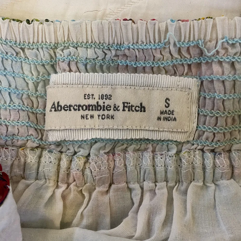 Superfint linne från Abercrombie & Fitch. Toppar.
