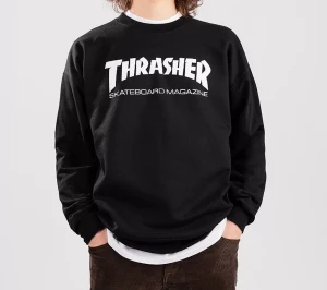 Trasher crewneck svart Large - Bra skick, använd fåtal gånger.  Fler bilder eller frågor, skicka pm.