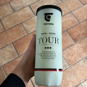 Paddel bollar  - Helt oanvända säljer för har inget intresse för paddel serie+ paddel tour 