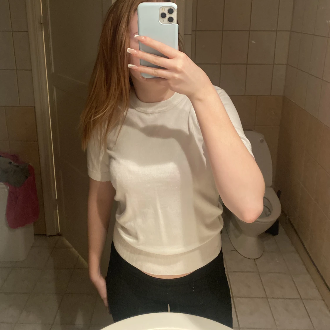 Stickad tshirt med ballongärm 