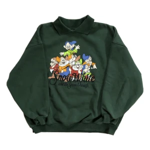 Oversized sweater - Söt sweater i oversized-fit. Skriv om du har några frågor!🫶