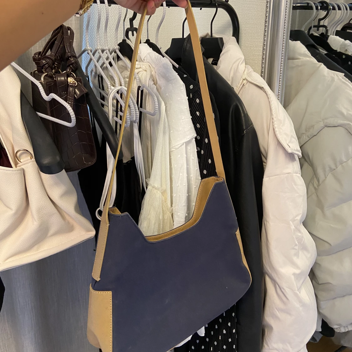 Blå&beige väska - 91