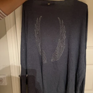 Fin Zadig inspirerande tröja - Älskar den men använder inte