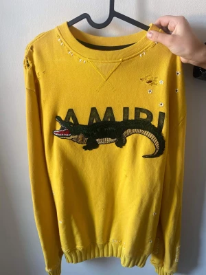 AMIRI tröja crocodile  - AMIRI sweater, slutsåld overallt  nyskick  nypris: ca 9000 storlek: medium 