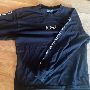Polar Long Sleeve - Riktigt fet longsleeve från Polar.   Använd några gånger. För frågor, ta kontakt :)