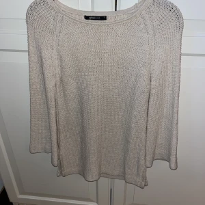 Trekvartsärm - As snygg Trekvartsärm från Gina. Finns inte längre kvar i butik. As snygg❤️‍🔥pris kan diskuteras