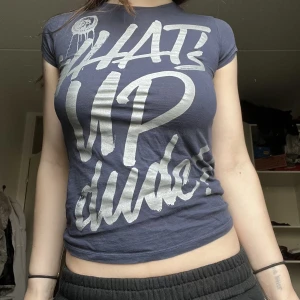 Tshirt  - cool t-shirt ganska taight 