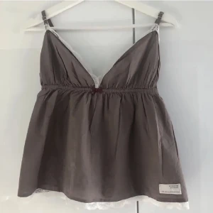 Odd molly linne - Superfint odd molly linne som tyvärr är för stort för mig. Fint skick. Storlek S💕