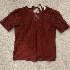 Blus  - Vinröd blus🩷🩷