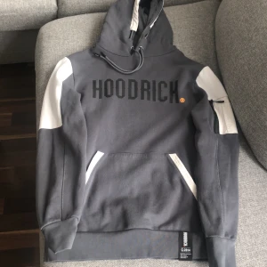 Hoodrich munkjacka - Nyskick, använd 1gång.  Storlek:S