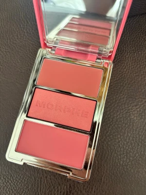 Morphe Blush - Morphe Blush. Oanvänd endast öppnad. 