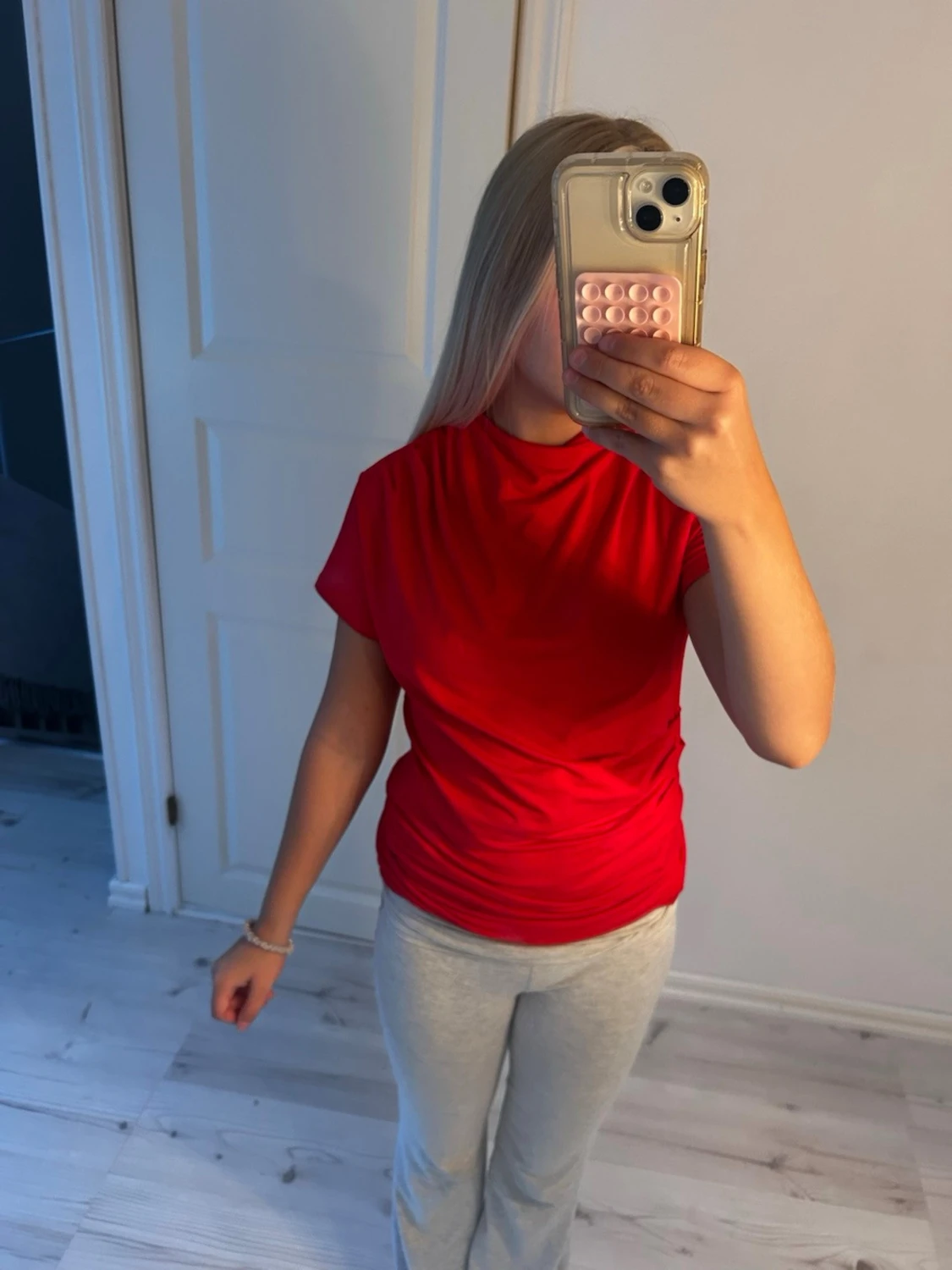 röd jättefin tröja  - 1