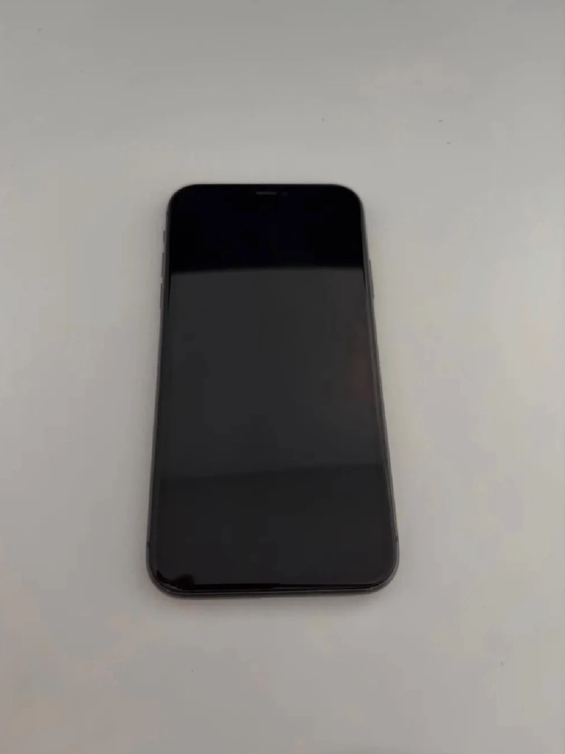 Iphone 11  - 3